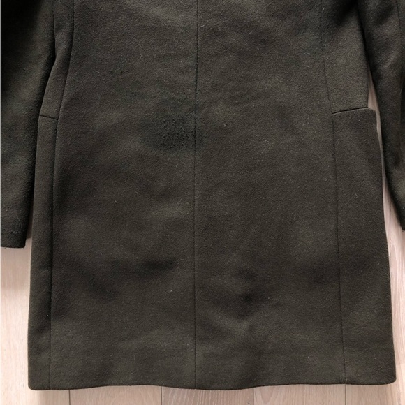 Aritzia Babaton Pearce Wool Cashmere Coat in Dark Olive Green - Picture 8 of 13